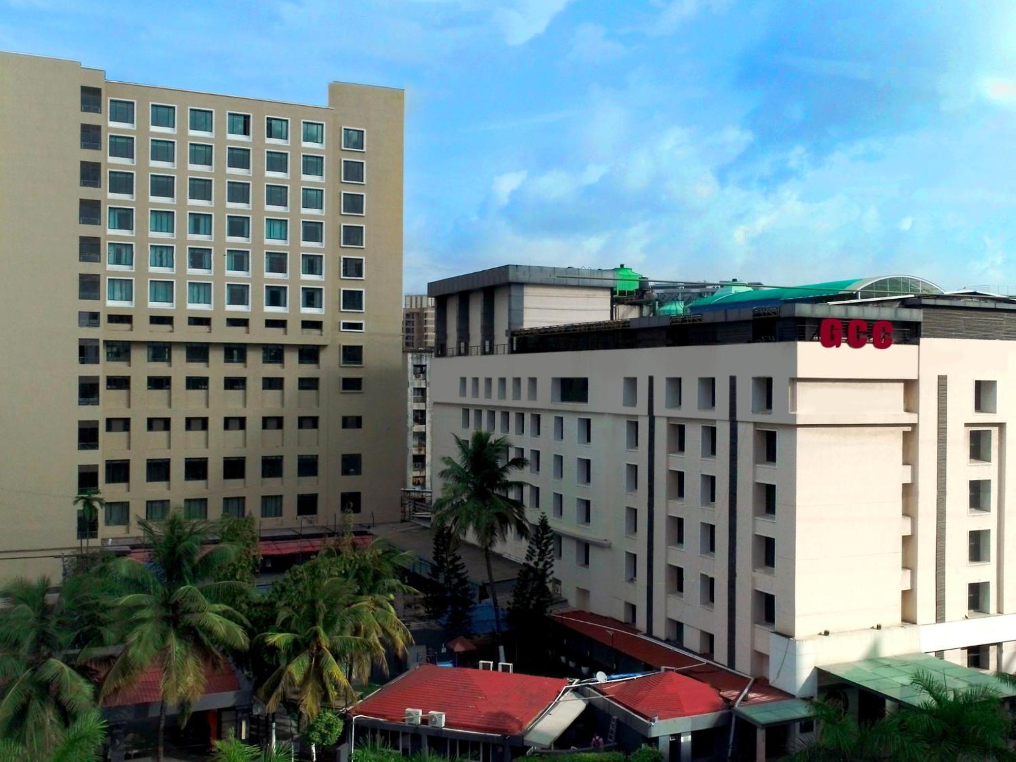 Gcc Hotel And Club Mira-Bhayandar Esterno foto